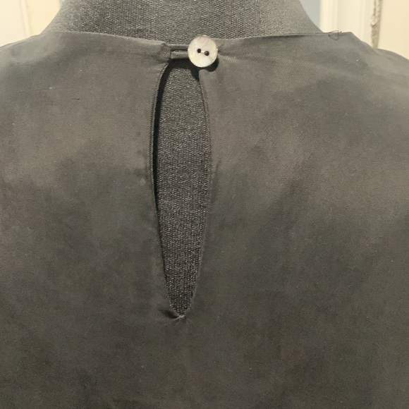 R.G. Kane Scoop Neck, Knee Length dress, Raw edge trim, Long Sleeves Size Small - Picture 9 of 11